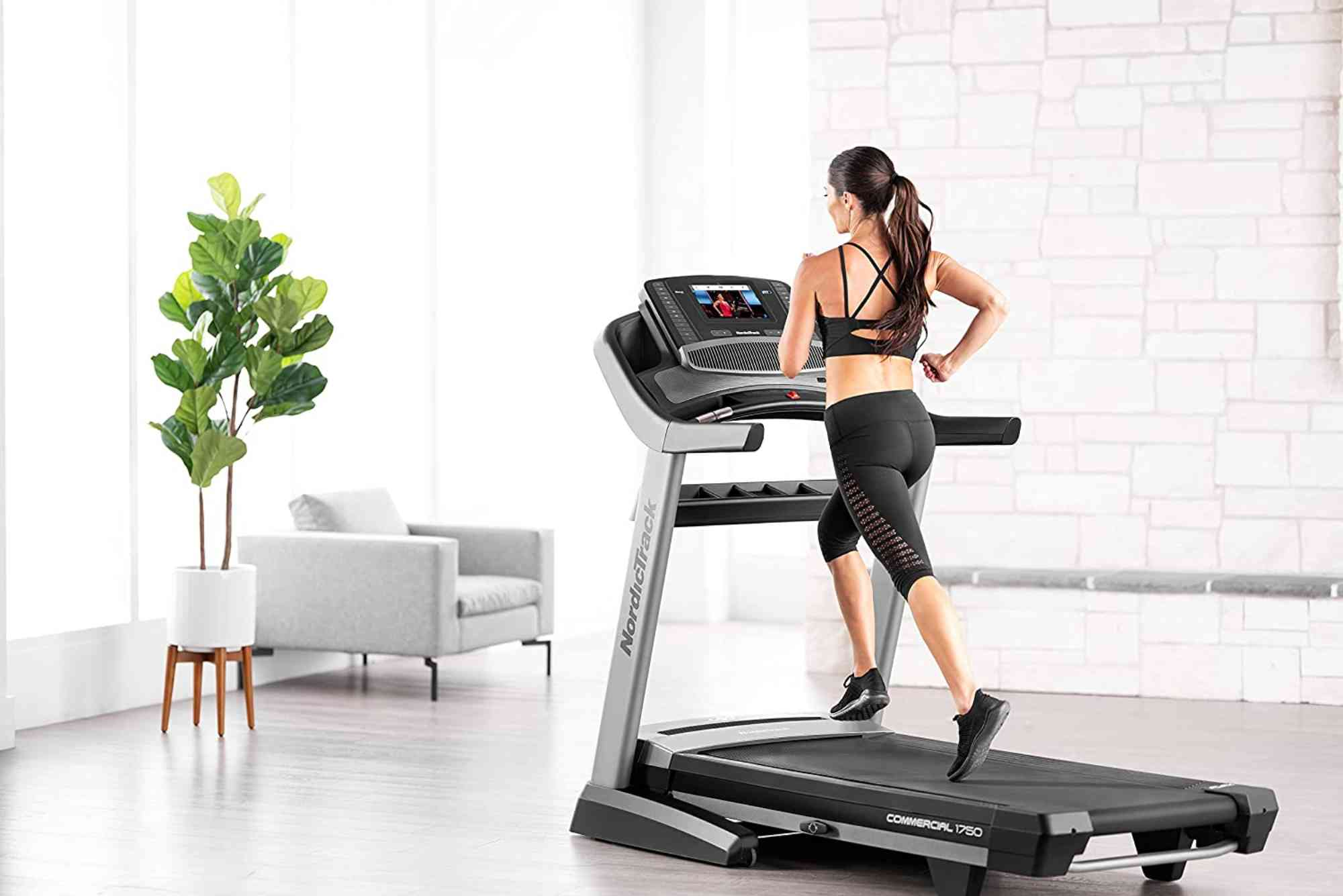 Life Fitness VS Nordictrack Treadmill